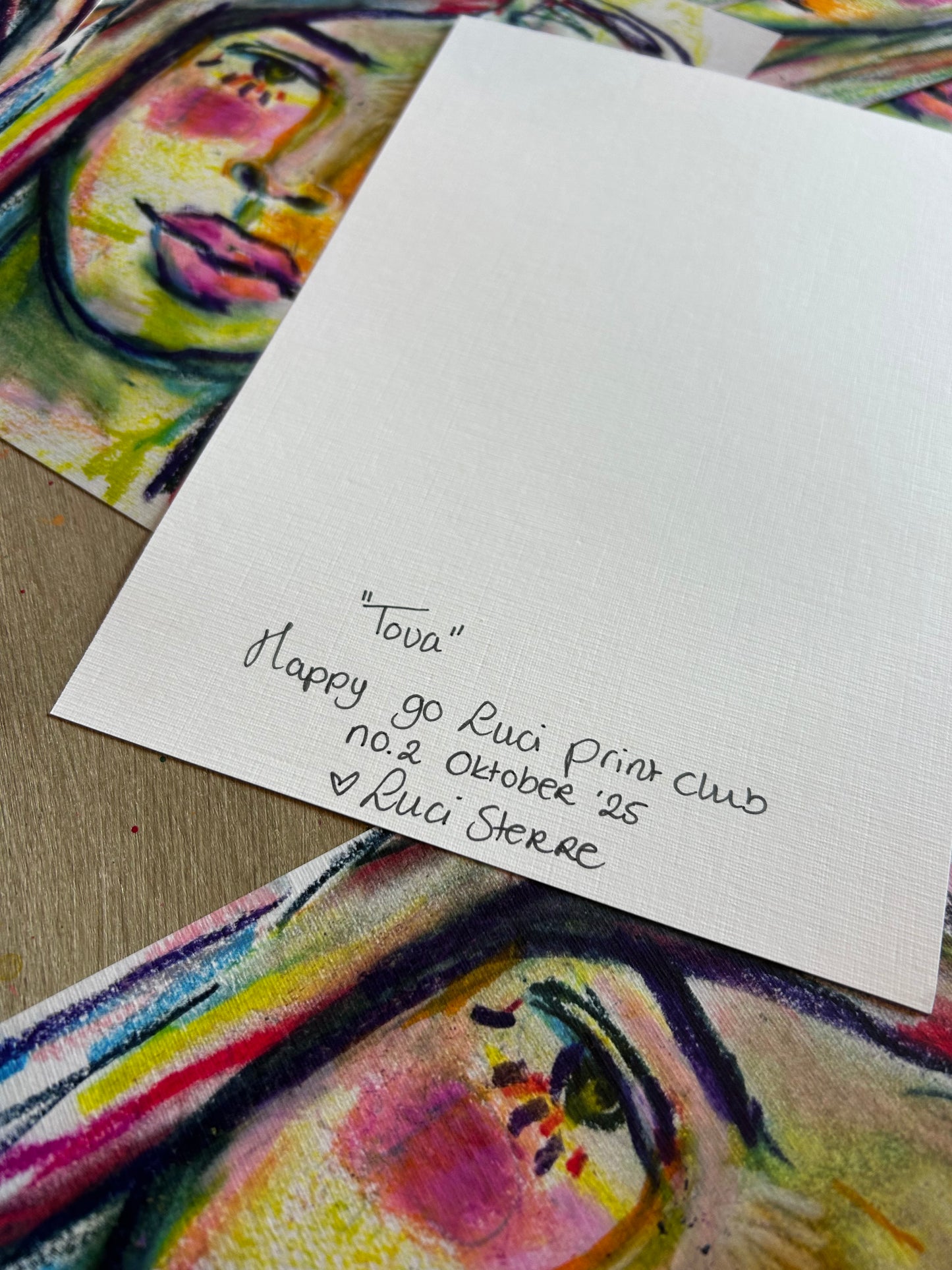 International 💌 Happy go Luci Art Club